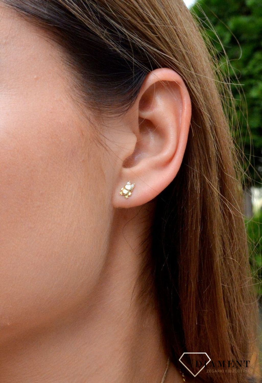 Złote kolczyki 333 dziecięce żabki. Złote kolczyki wkrętki. Złote kolczyki dziecięce. Złote kolczyki dla dziewczynki. Złote kolczyki żabki. Kolczyki dziecięce z cyrkoniami. Kolczyki żabki. Kolczyki z.jpg